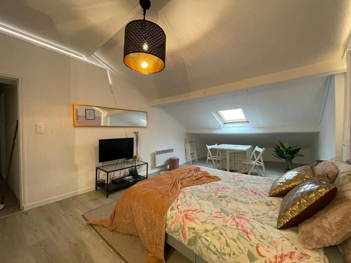 Apartment La Garde Studio Atypique Le Rocher, Climatisation, Belle Decoration